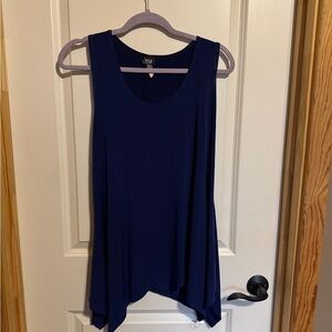 Women's Navy Sleeveless Top Size Large